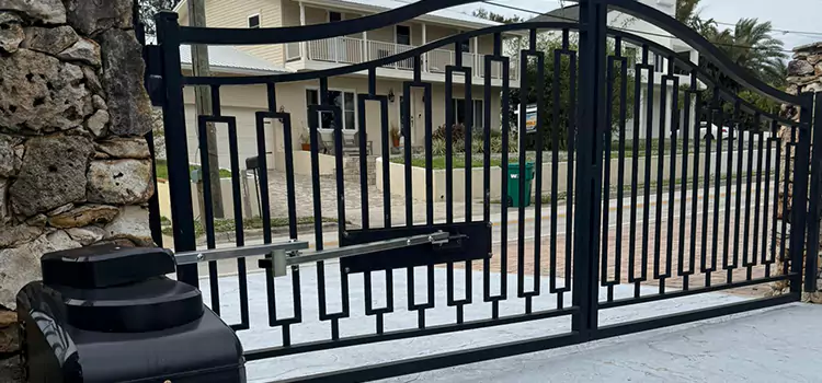 Swing Gate Opener with Keypad Plainview